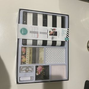Heidi swapp planner kit